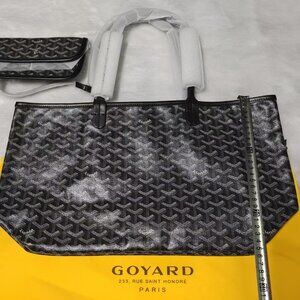 Goyard Black tote bag with pouch